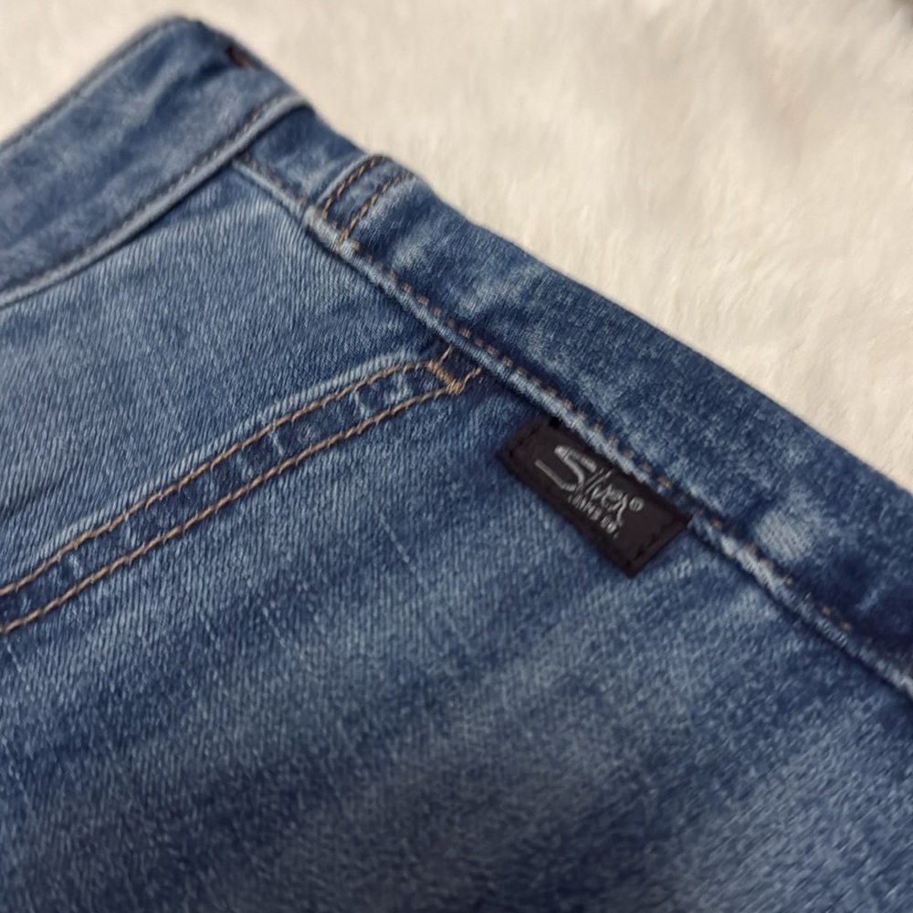 SILVER JEANS CO Raw Hem Denim Shorts ~ NWT - Picture 5 of 10